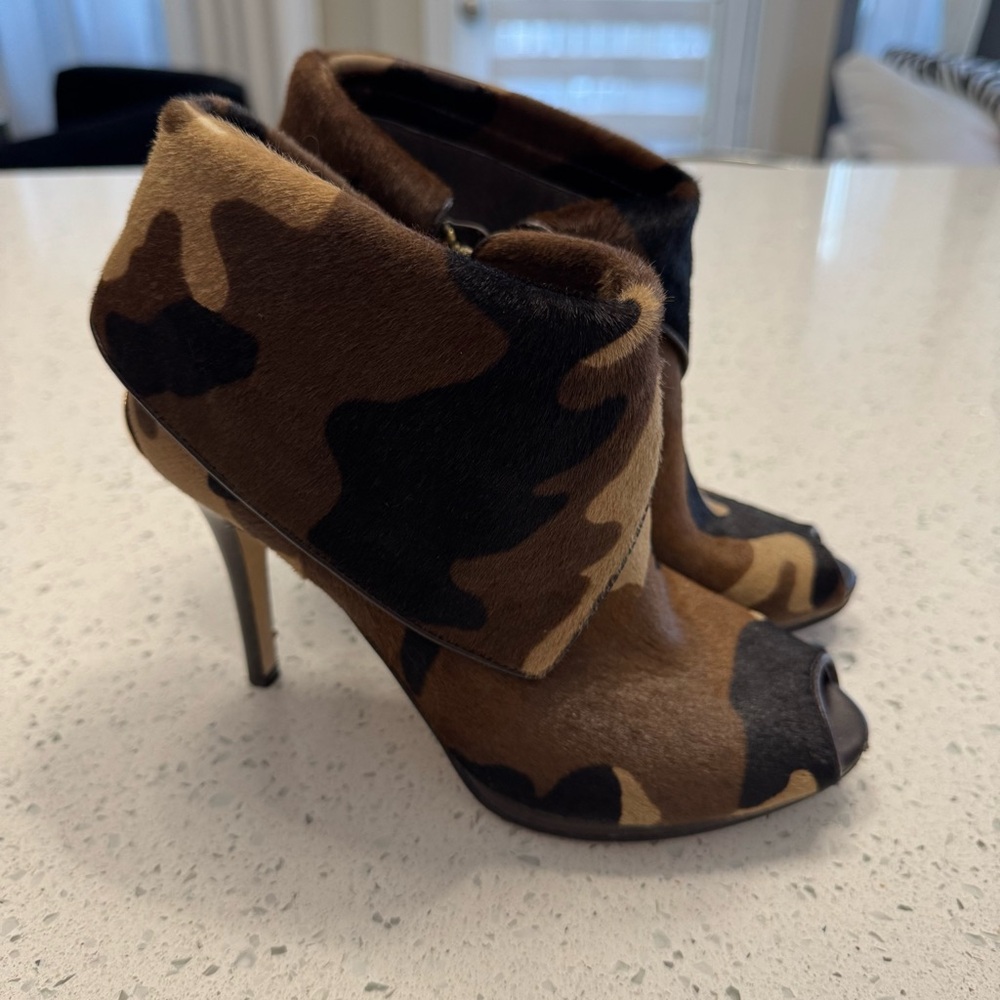 Michael Kors Camouflage Peep-Toe Ankle Boots